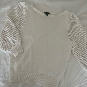 Ann Taylor balloon 1/2 sleeve knit sweater